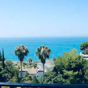 apartamento-con-vistas-al-mar-nerja.hotelsinnerja.org/