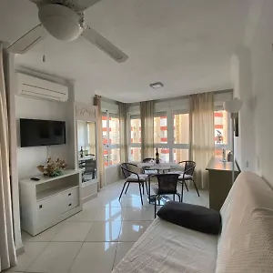 Apartamento Luminoso, Acogedor Y A 3 Minutos De La Playa